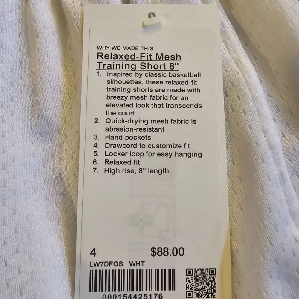 Lululemon FIRE! NWT! Relaxed-Fit Training Short 8" in White. Sz 4. R2S! - Picture 14 of 15